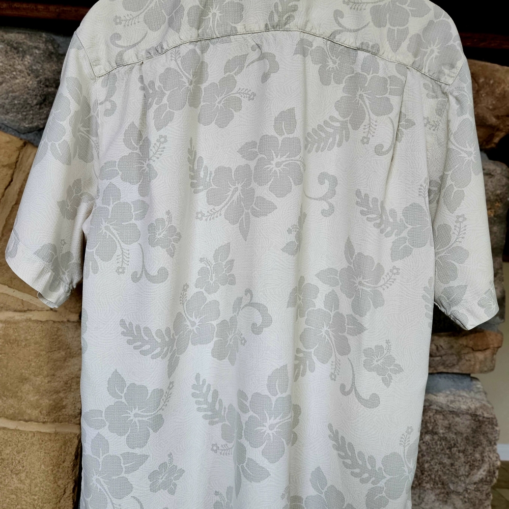 Tommy Bahama Beige Floral Button Down Shirt - Picture 2 of 6
